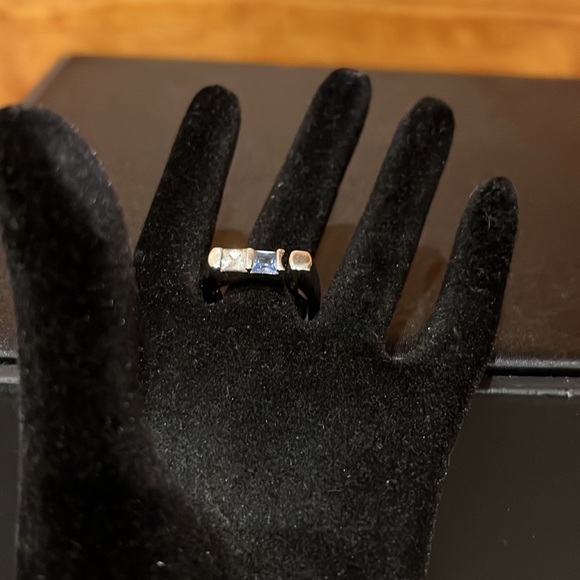 Guess GC Ring - Picture 9 of 9